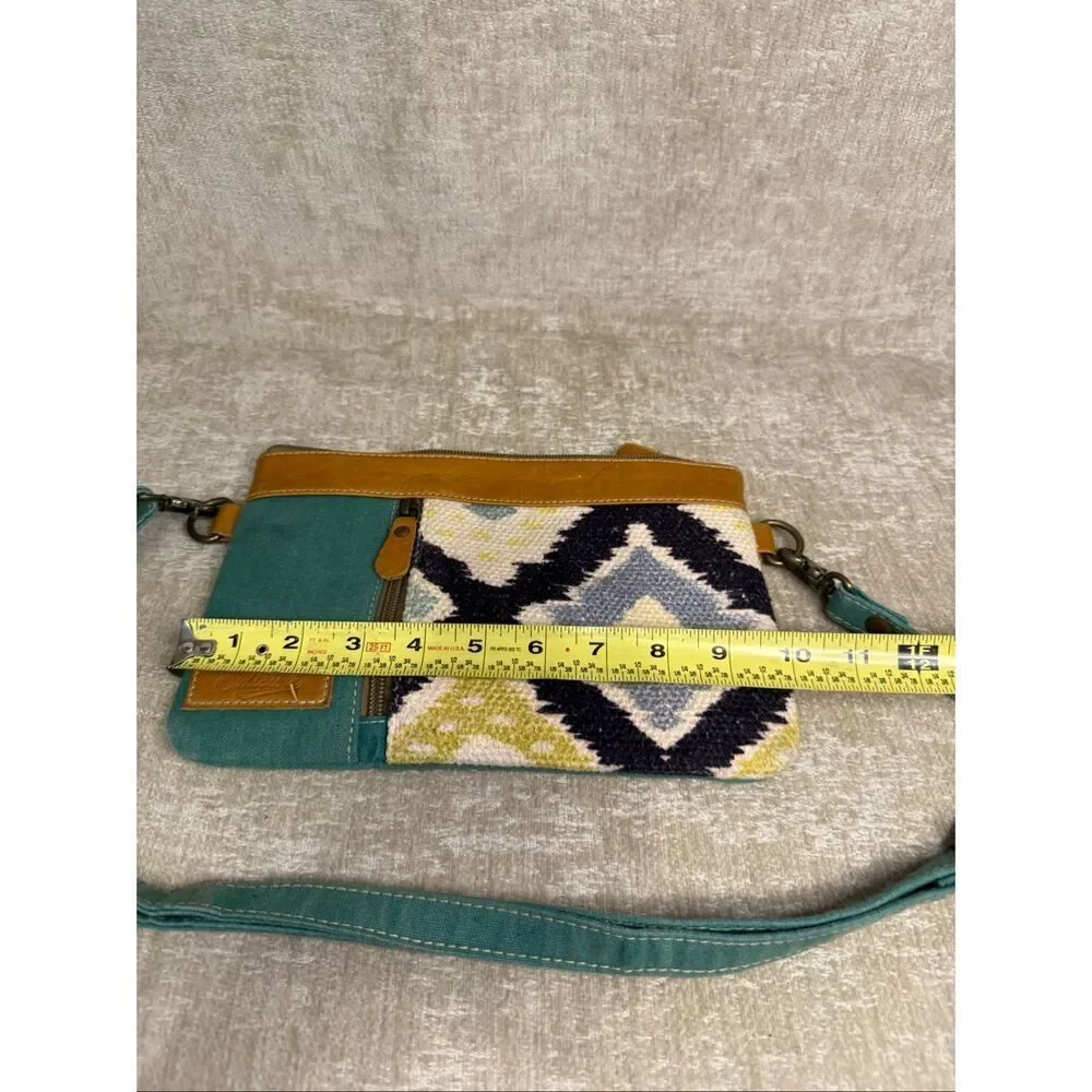 Sixtease Women's Teal Geometric Woven Rug Upcycled Canvas Purse Crossbody Bag